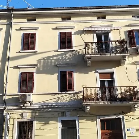 Nicolo * Rijeka